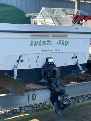 2000    21' Trophy Boat Boat Lettering from Bob S, NY